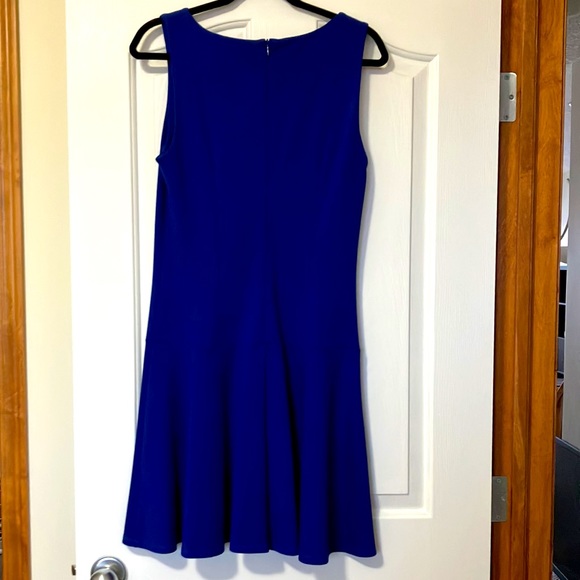 Blue ‘shift cut’ dress - Picture 2 of 3
